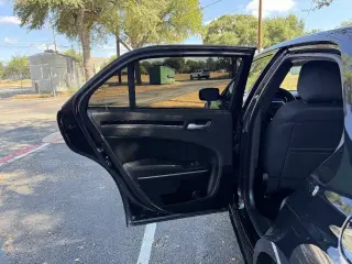 2023 Chrysler 300