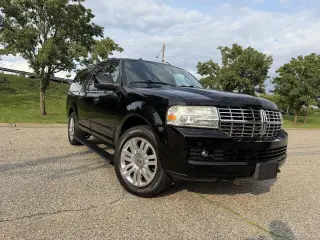 2011 Lincoln Navigator L