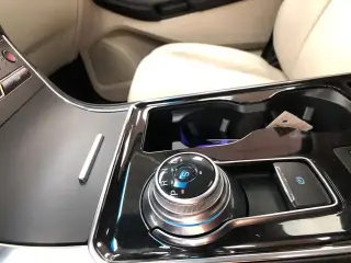 Ford Edge 2020 AWD Titanium 4dr Crossover
