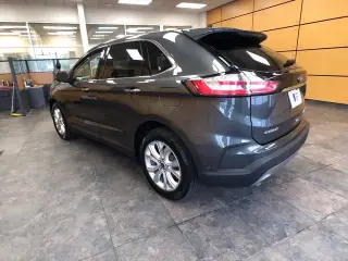 Ford Edge 2020 AWD Titanium 4dr Crossover