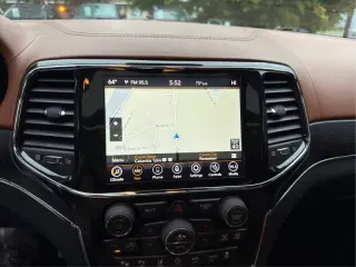 Jeep Grand Cherokee 2021