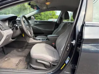 Hyundai Sonata 2011