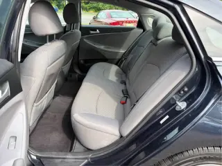 Hyundai Sonata 2011