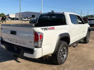 Toyota Tacoma 2021 4x4 TRD Pro 4dr Double Cab 5.0 ft SB 6M