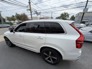 2017 Volvo XC90