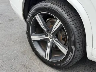 2017 Volvo XC90