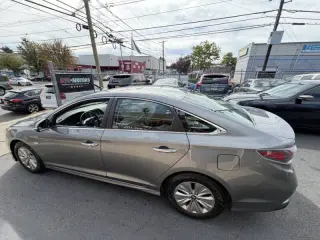 2018 Hyundai Sonata Híbrida