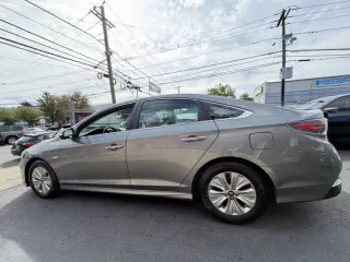 2018 Hyundai Sonata Híbrida