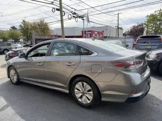 2018 Hyundai Sonata Híbrida
