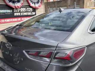 2018 Hyundai Sonata Híbrida
