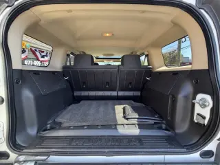 2009 HUMMER H3
