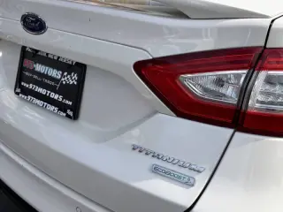 Ford Fusion 2015