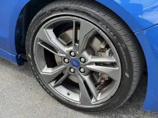 Ford Fusion 2017