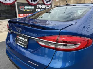 Ford Fusion 2017