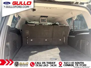 Chevrolet Suburban 2017 4x4 LT 4dr SUV