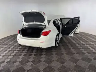 Infiniti Q50 2016