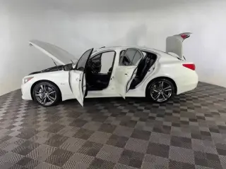 Infiniti Q50 2016