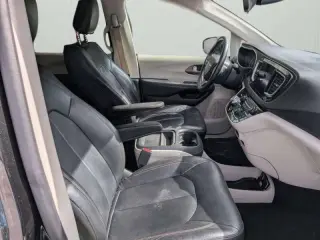 Chrysler Pacifica 2017