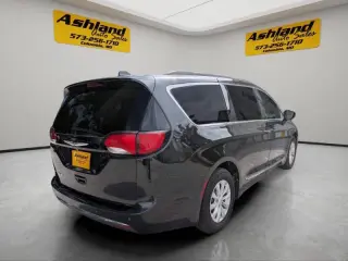 Chrysler Pacifica 2017