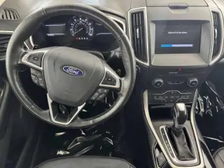 Ford Edge 2016