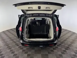Chrysler Voyager 2024