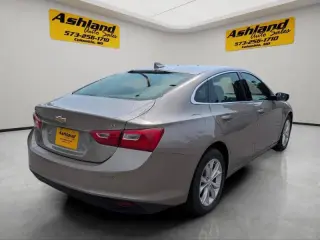 Chevrolet Malibu 2024
