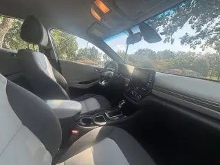 Hyundai Ioniq Hybrid 2020