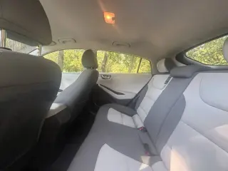 Hyundai Ioniq Hybrid 2020