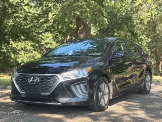 Hyundai Ioniq Hybrid 2020