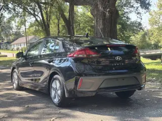 Hyundai Ioniq Hybrid 2020