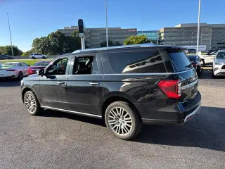 Ford Expedition MAX 2022 4x4 Platinum 4dr SUV