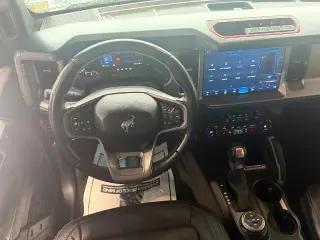 Ford Bronco 2023 4x4 Base Advanced 4dr SUV