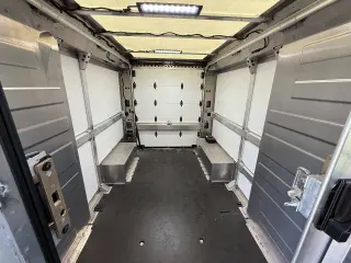 2024 BrightDrop Zevo 400