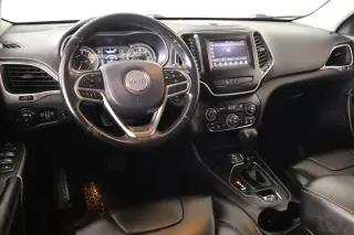Jeep Cherokee 2019 Latitude Plus 4dr SUV