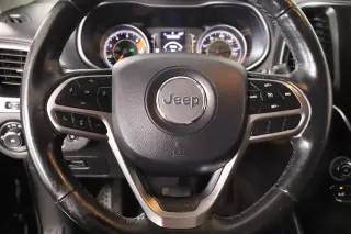 Jeep Cherokee 2019 Latitude Plus 4dr SUV