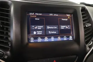 Jeep Cherokee 2019 Latitude Plus 4dr SUV