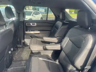 Ford Explorer 2023 AWD XLT 4dr SUV