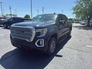 GMC Sierra 1500 2020 4x4 Denali 4dr Crew Cab 5.8 ft. SB