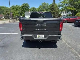 GMC Sierra 1500 2020 4x4 Denali 4dr Crew Cab 5.8 ft. SB