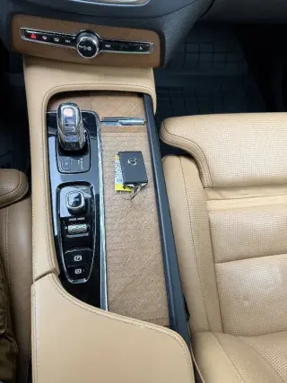 2016 Volvo XC90