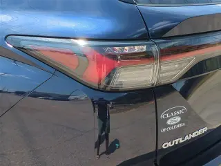 Mitsubishi Outlander 2025 SE 4dr SUV