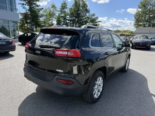 Jeep Cherokee 2016