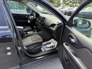 Jeep Cherokee 2016