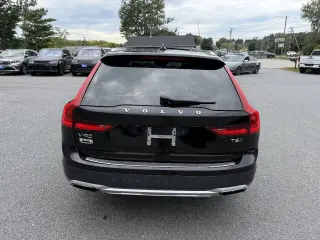 2020 Volvo V90 Cross Country