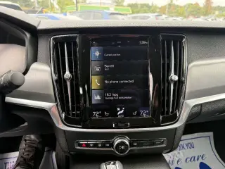 2017 Volvo S90