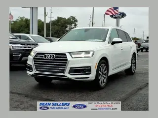 Audi Q7 2019 AWD quattro SE Premium Plus 55 TFSI 4dr SUV