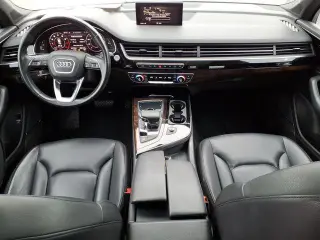 Audi Q7 2019 AWD quattro SE Premium Plus 55 TFSI 4dr SUV