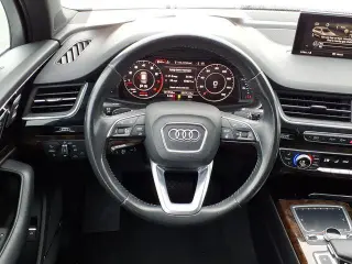 Audi Q7 2019 AWD quattro SE Premium Plus 55 TFSI 4dr SUV