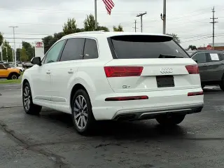 Audi Q7 2019 AWD quattro SE Premium Plus 55 TFSI 4dr SUV