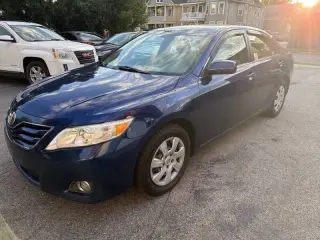 Toyota Camry 2011